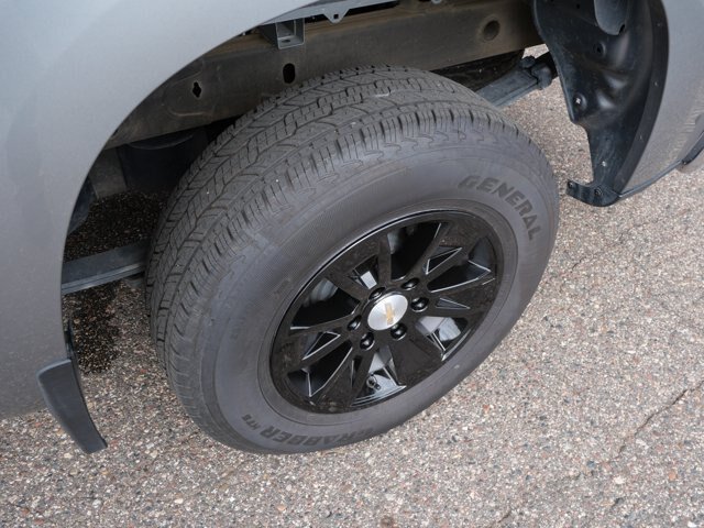 Used 2026 Chevrolet Silverado 1500 LT AWD/4WD image 11