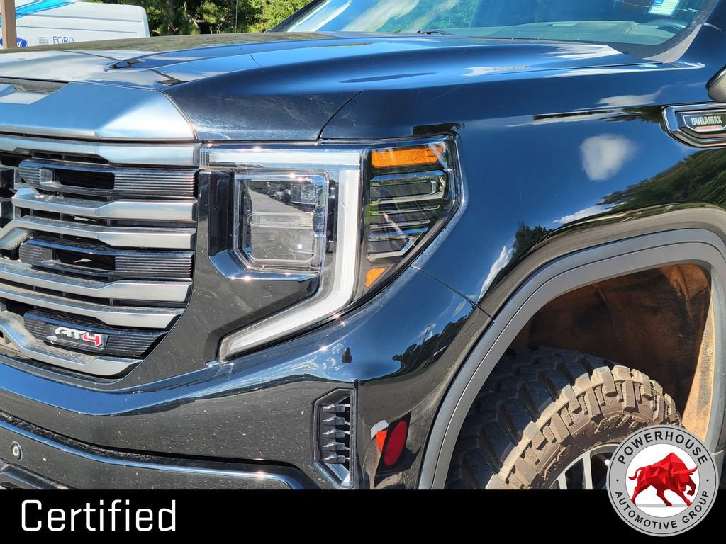 Used 2023 GMC Sierra 1500 AT4 w/ AT4 Premium Package AWD/4WD image 10