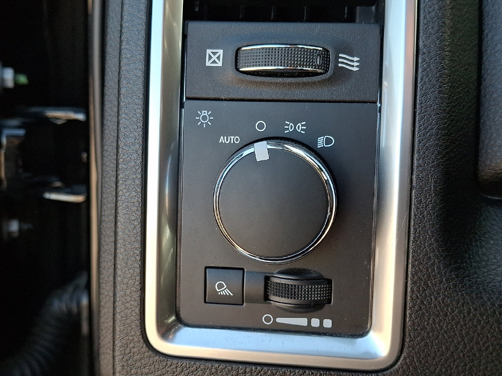 Used 2022 RAM 1500 Warlock RWD image 25
