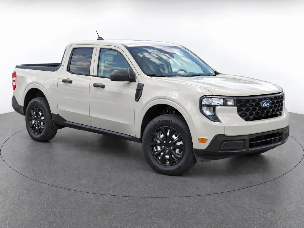 Certified 2025 Ford Maverick XL w/ 4K Tow Package AWD/4WD image 1