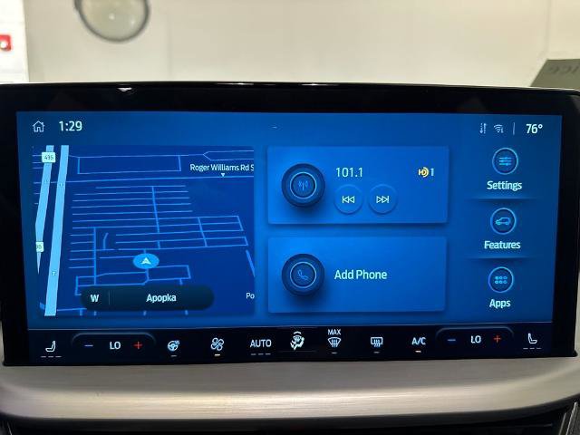 Certified 2025 Ford Escape SE w/ PHEV Premium Package image 27