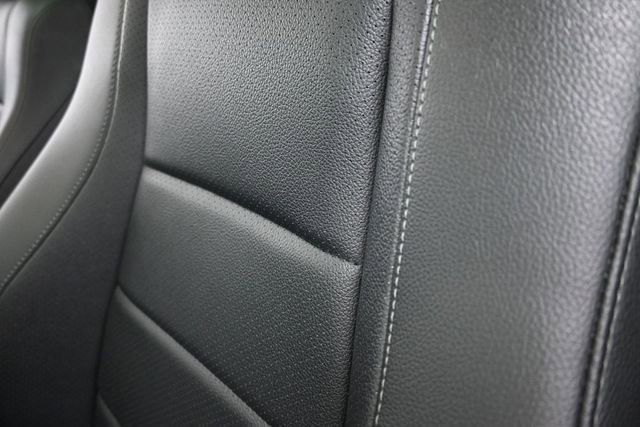Used 2020 Mercedes-Benz GLE 350 image 12