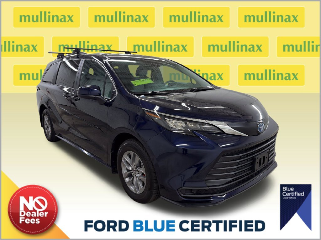 Used 2025 Toyota Sienna LE FWD 360° Tour