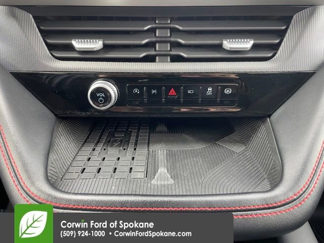 Certified 2025 Ford Explorer ST image 34