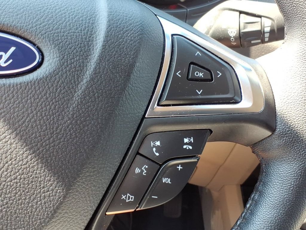 Certified 2024 Ford Edge Titanium AWD/4WD image 23