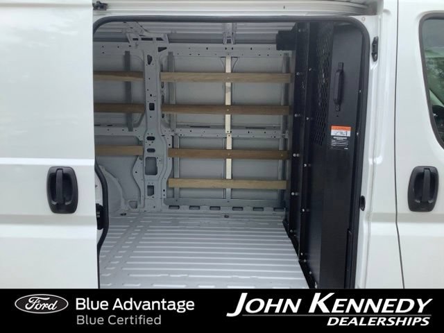 Used 2025 RAM ProMaster 2500 w/ U-Haul Equipment Group FWD image 24