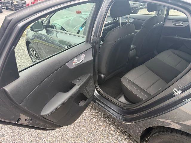 Used 2024 Kia Forte LXS w/ LXS Technology Package FWD image 12