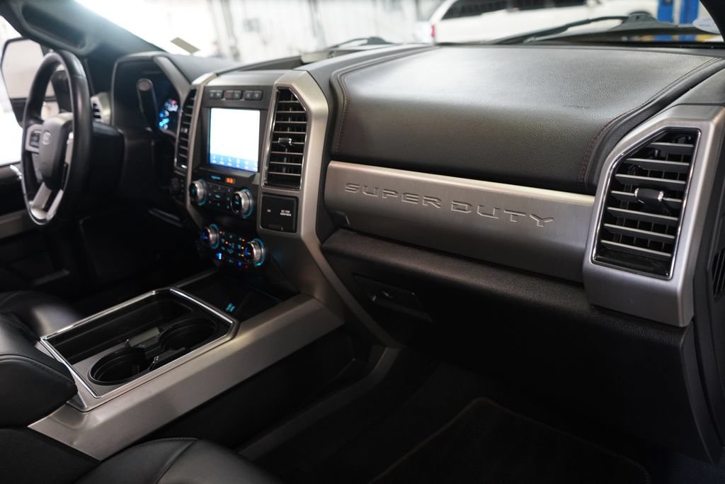 Certified 2021 Ford F250 Platinum w/ FX4 Off-Road Package AWD/4WD image 25