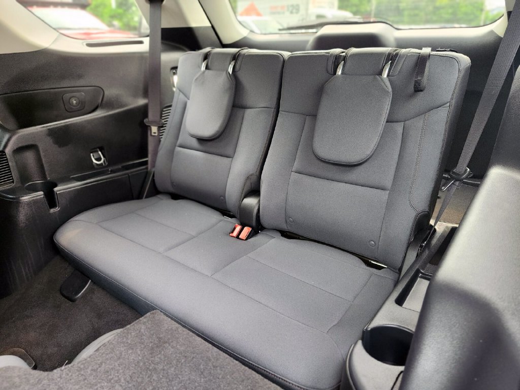 Certified 2025 Ford Explorer Active AWD/4WD image 17