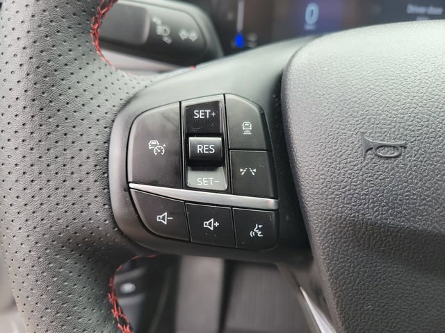 Certified 2024 Ford Escape ST-Line w/ Tech Pack #1 AWD/4WD image 18
