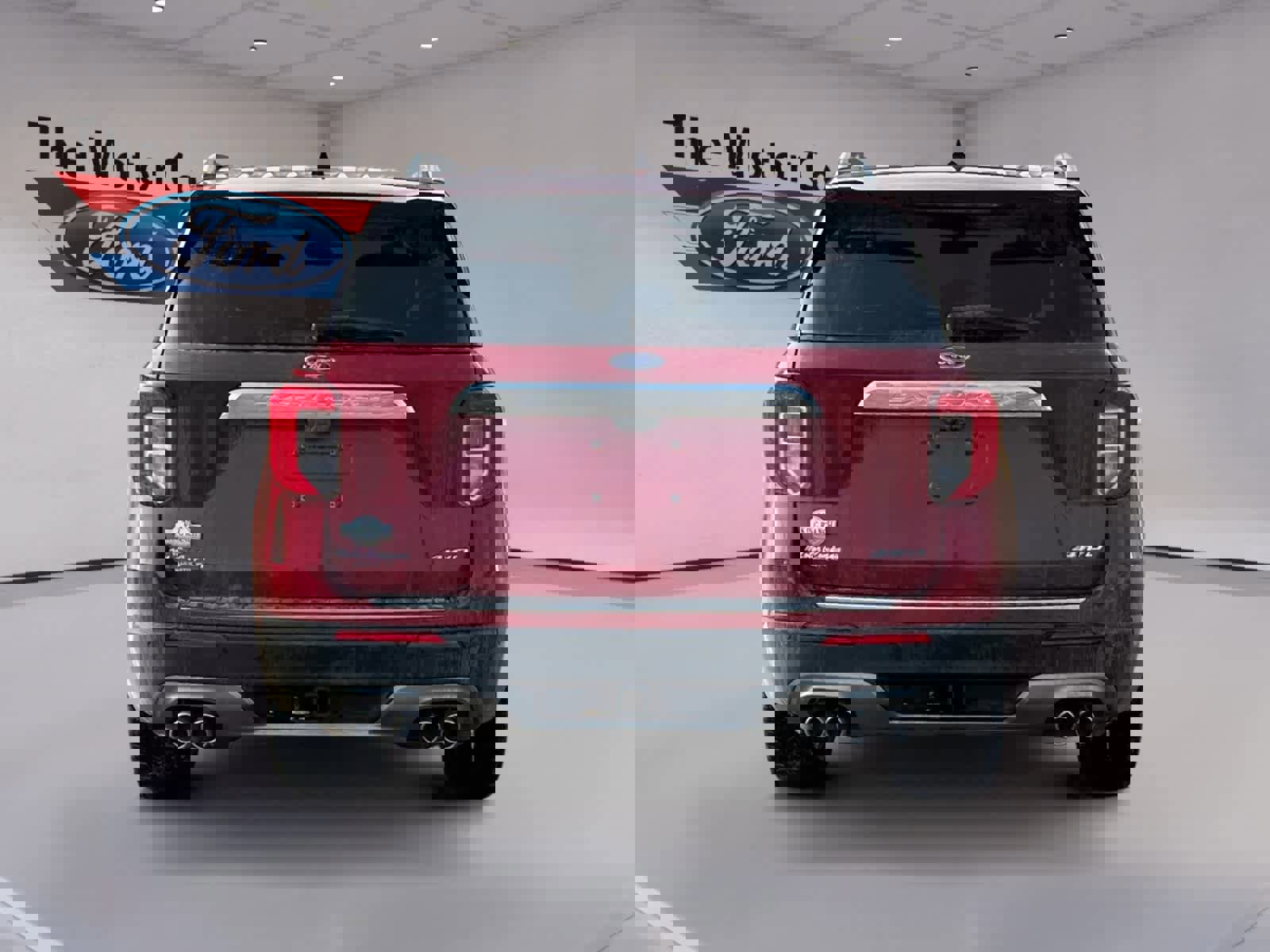 Certified 2023 Ford Explorer King Ranch w/ Class IV Trailer Tow Package image 4