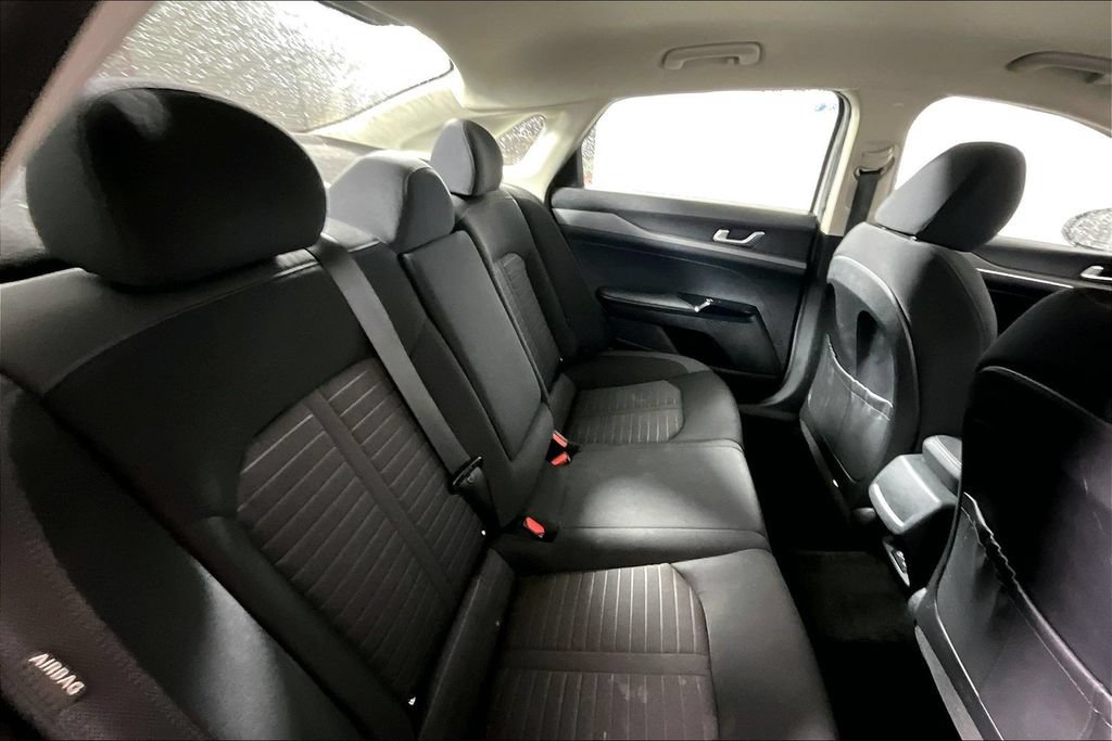 Used 2025 Kia K5 LXS FWD image 22