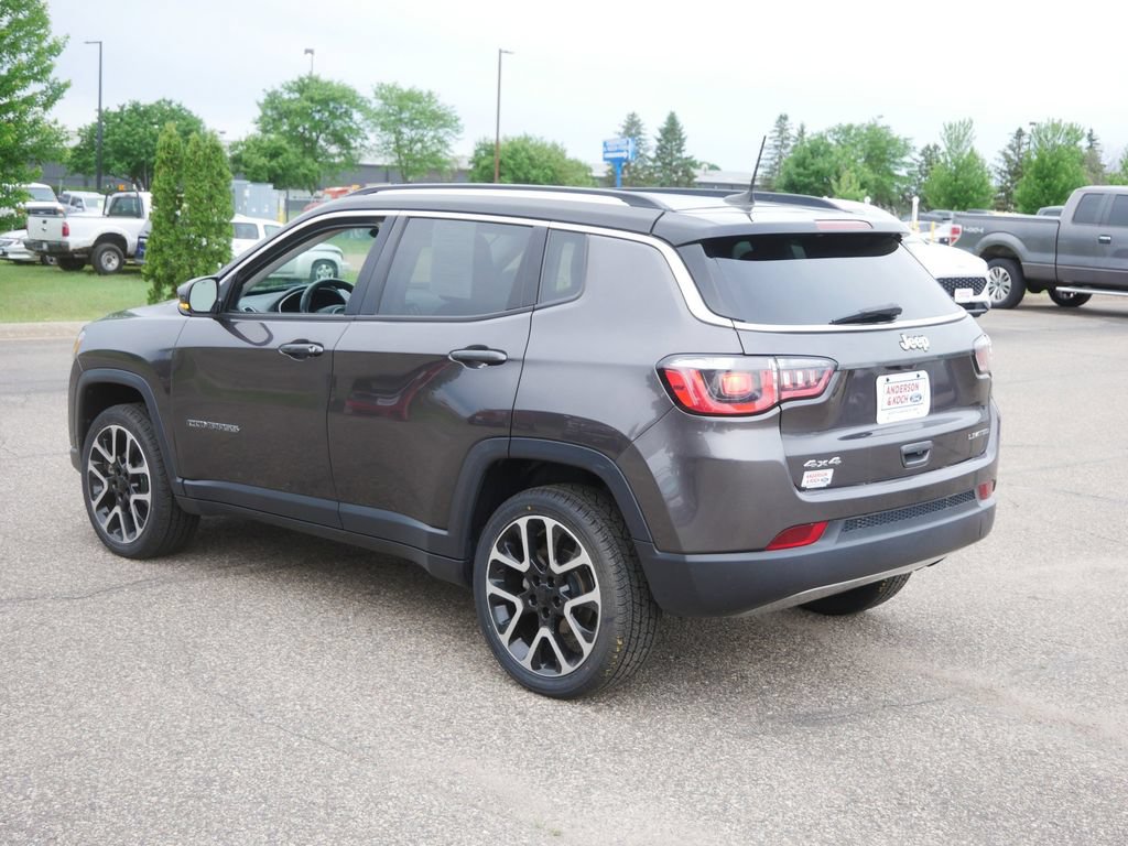Used 2018 Jeep Compass Limited w/ Navigation Group AWD/4WD image 8