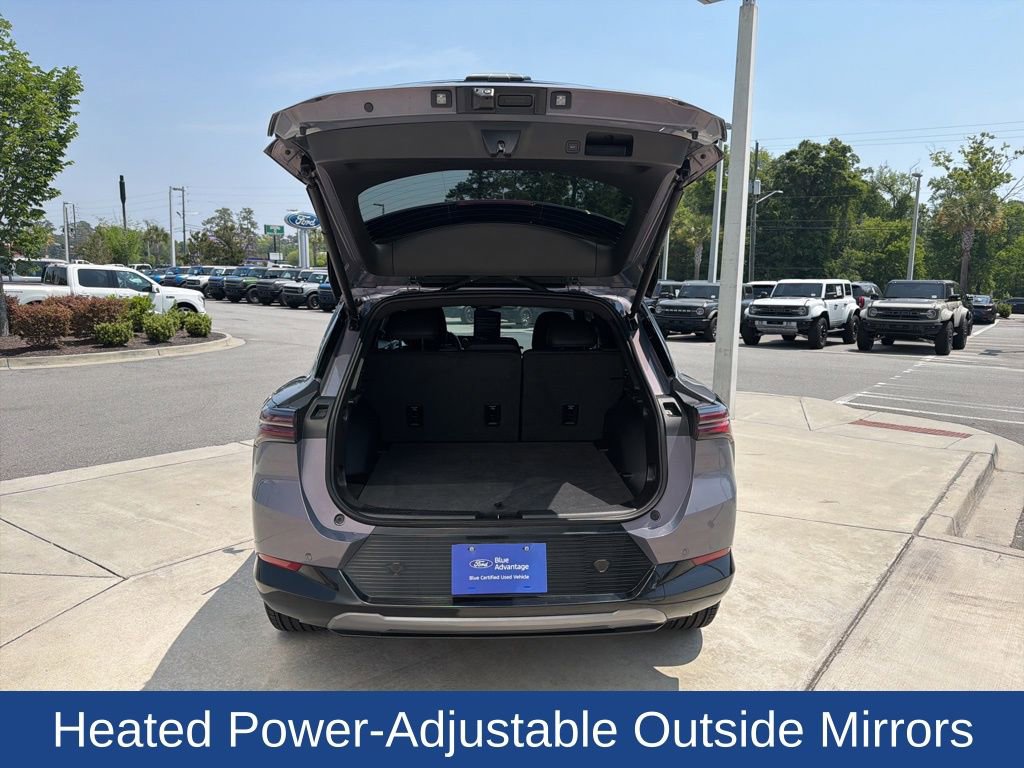 Used 2025 Chevrolet Equinox EV LT w/ Convenience Package AWD/4WD image 10