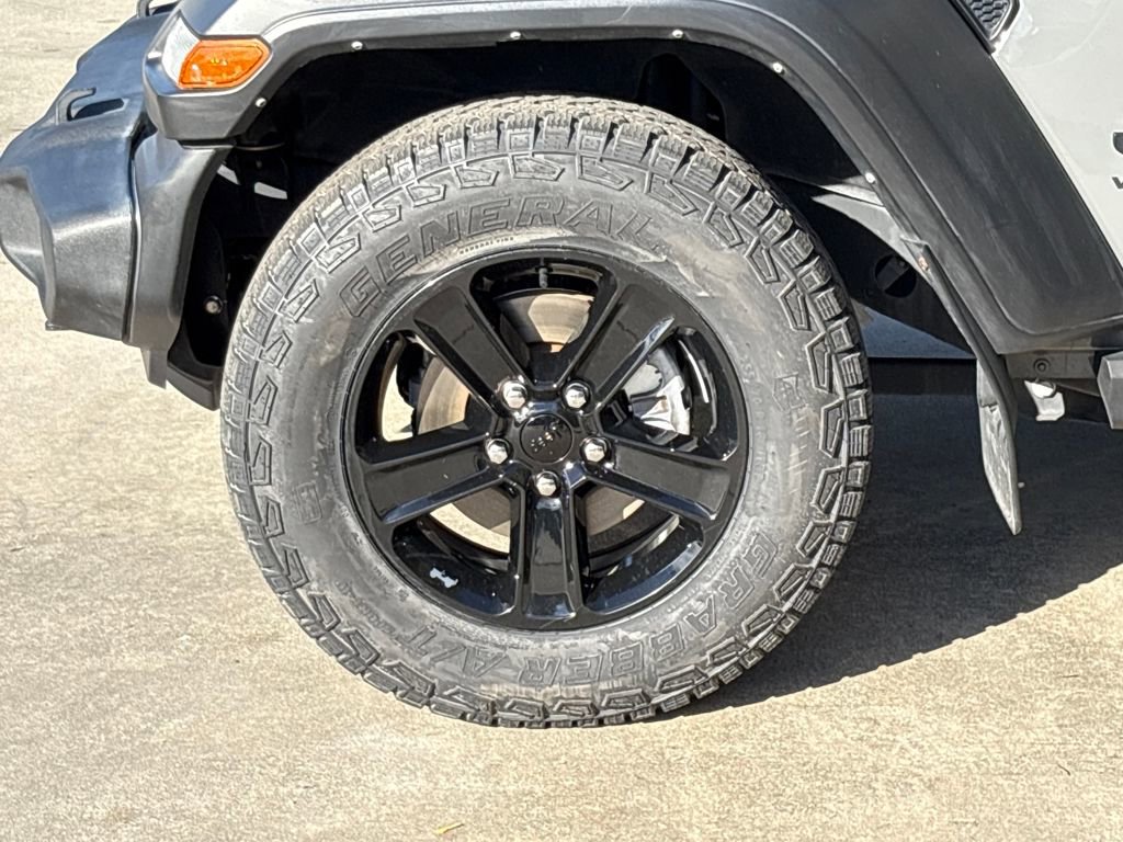 Used 2022 Jeep Wrangler Unlimited Sport image 11