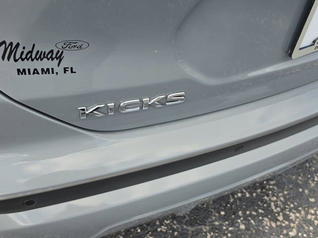Used 2023 Nissan Kicks SV image 8