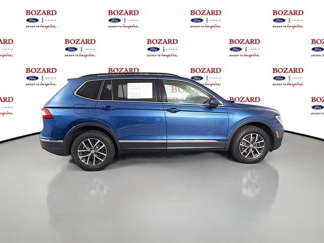 Used 2020 Volkswagen Tiguan SE AWD/4WD image 9