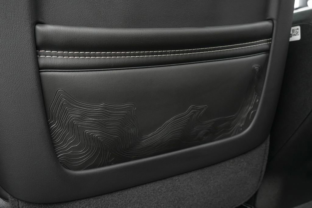 Used 2025 GMC Sierra 2500 Denali Ultimate image 25