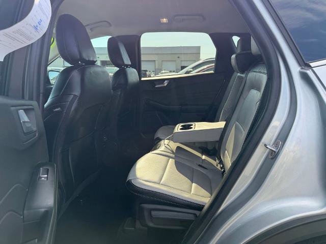 Certified 2023 Ford Escape Platinum AWD/4WD image 16