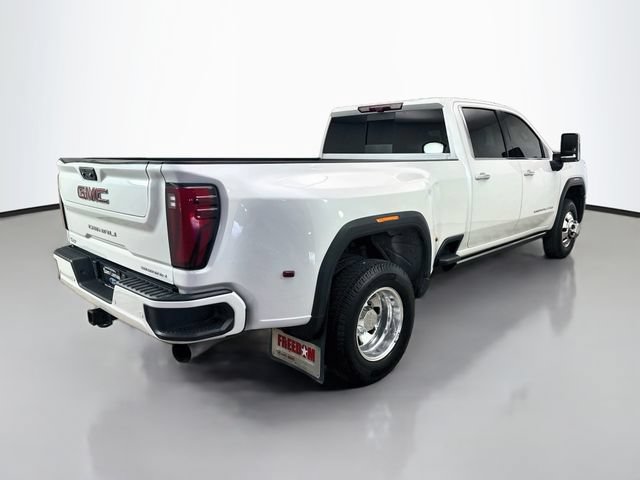 Used 2024 GMC Sierra 3500 Denali w/ Technology Package AWD/4WD image 7