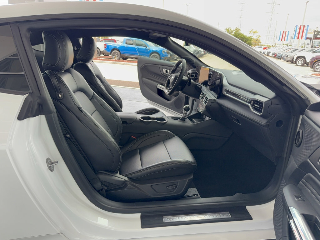 Certified 2024 Ford Mustang Premium image 14