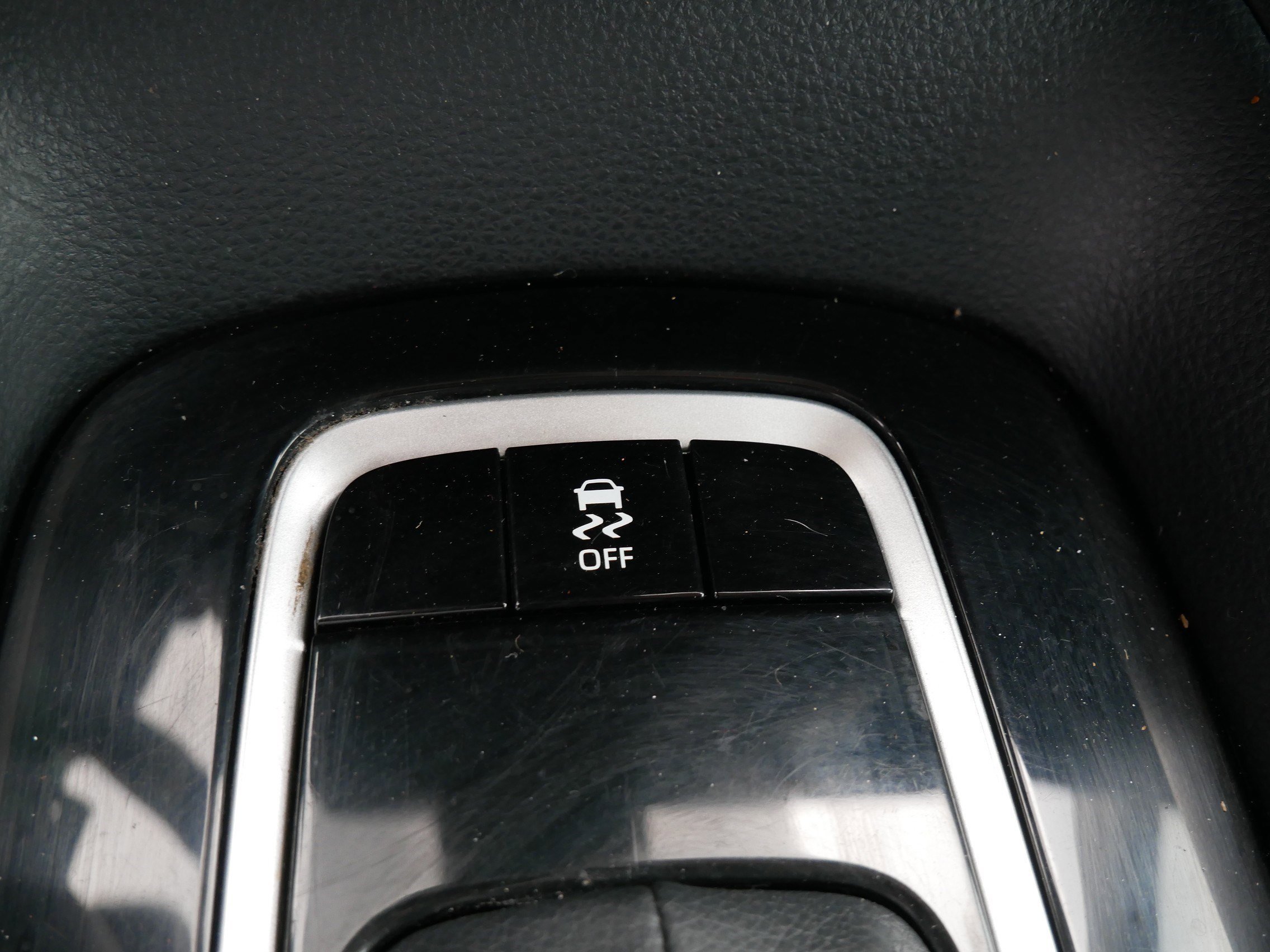 Used 2023 Toyota Corolla LE FWD image 30