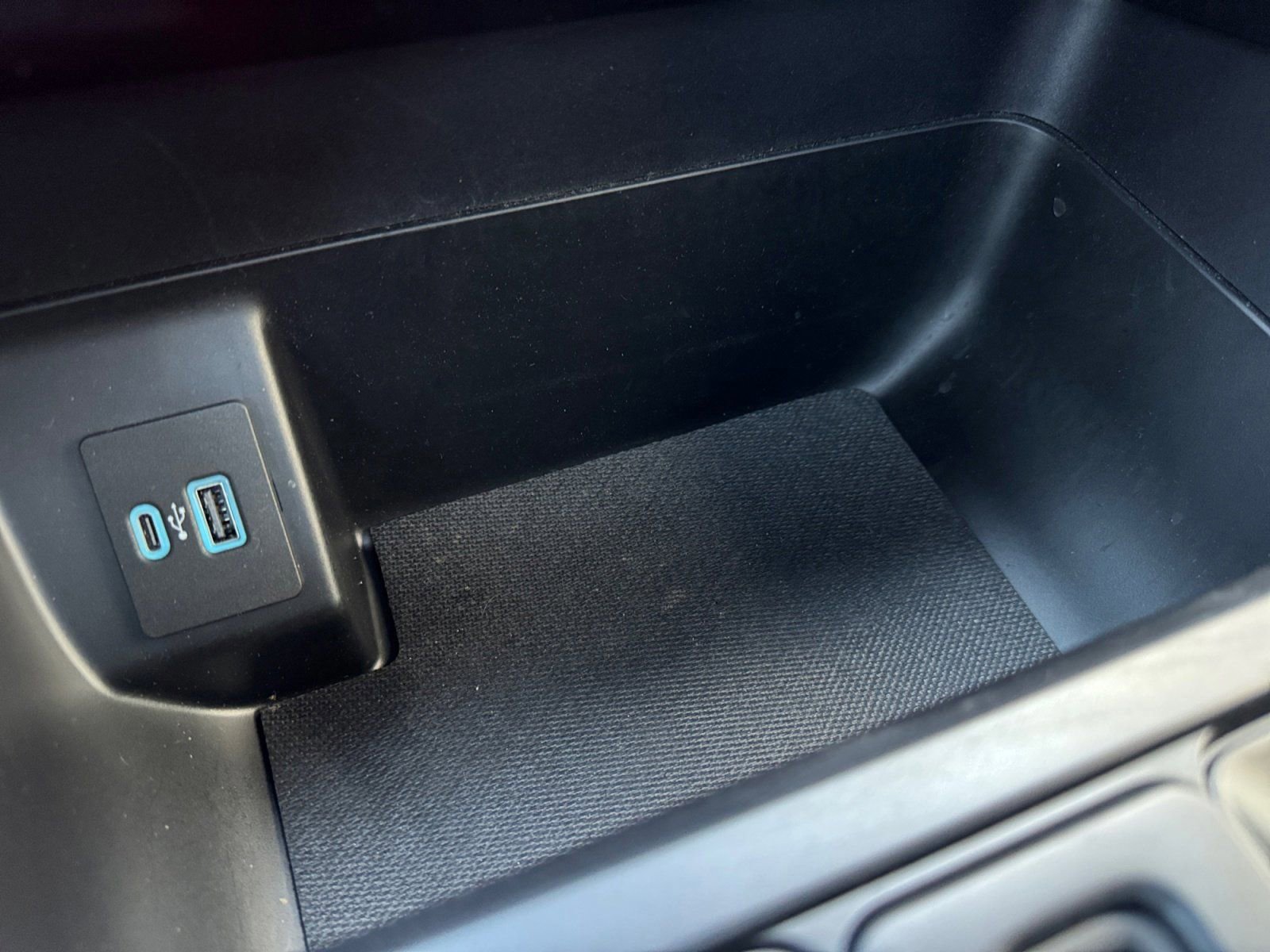 Certified 2022 Ford F150 XLT w/ Equipment Group 302A High image 25