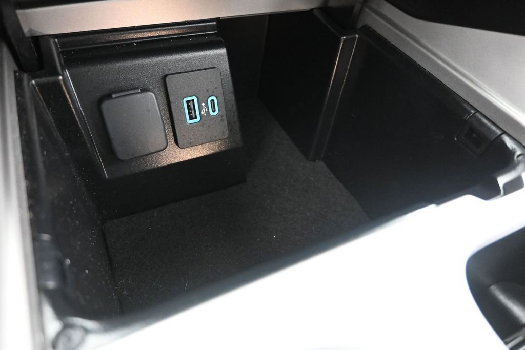 Certified 2023 Ford Explorer ST w/ Equipment Group 401A AWD/4WD image 18