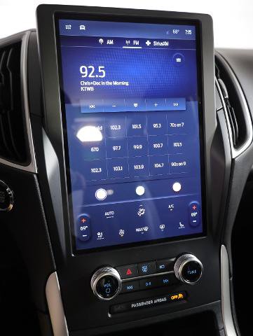 Certified 2024 Ford Edge SEL w/ Convenience Package AWD/4WD image 19