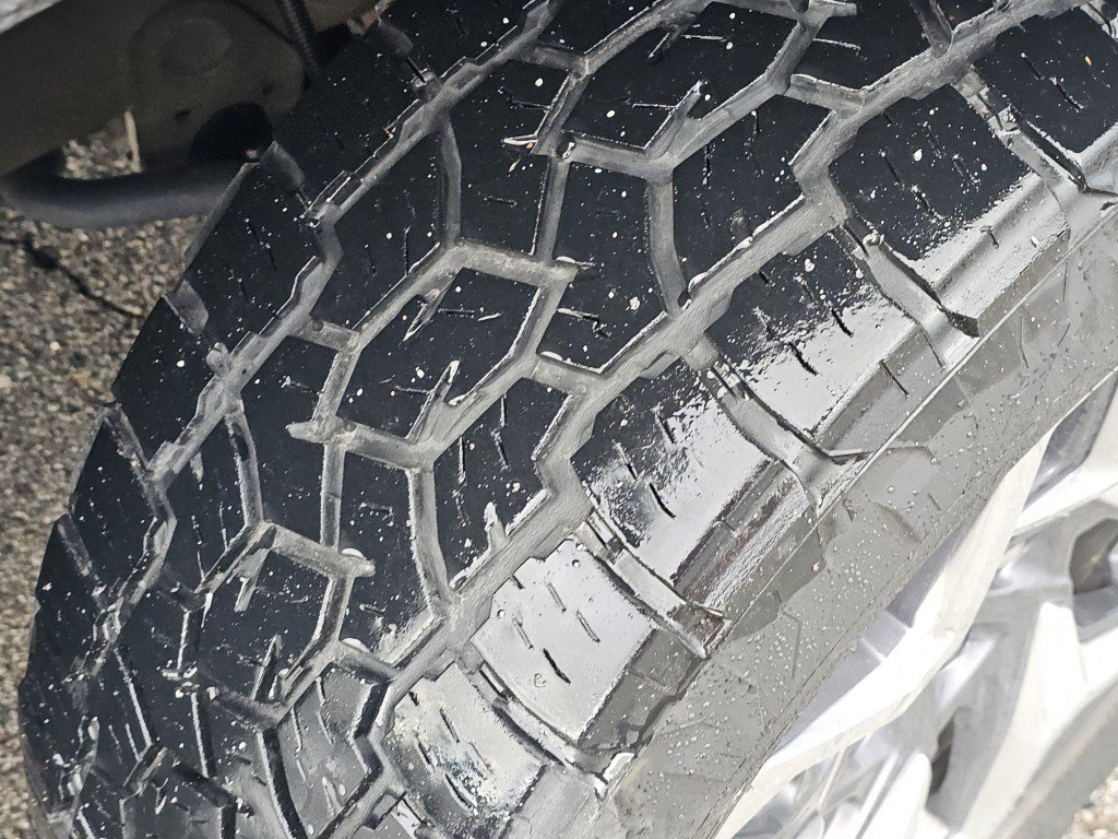 Used 2022 GMC Sierra 1500 SLT w/ SLT Convenience Package image 34