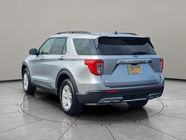 Certified 2023 Ford Explorer XLT w/ Equipment Group 202A AWD/4WD image 10