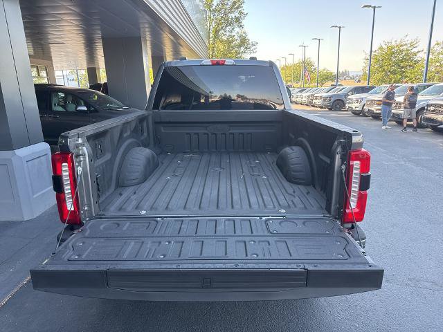Certified 2025 Ford F350 Lariat w/ Black Appearance Package AWD/4WD image 7