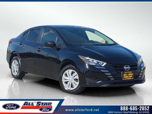 Used 2025 Nissan Versa S w/ Trunk Package image 7