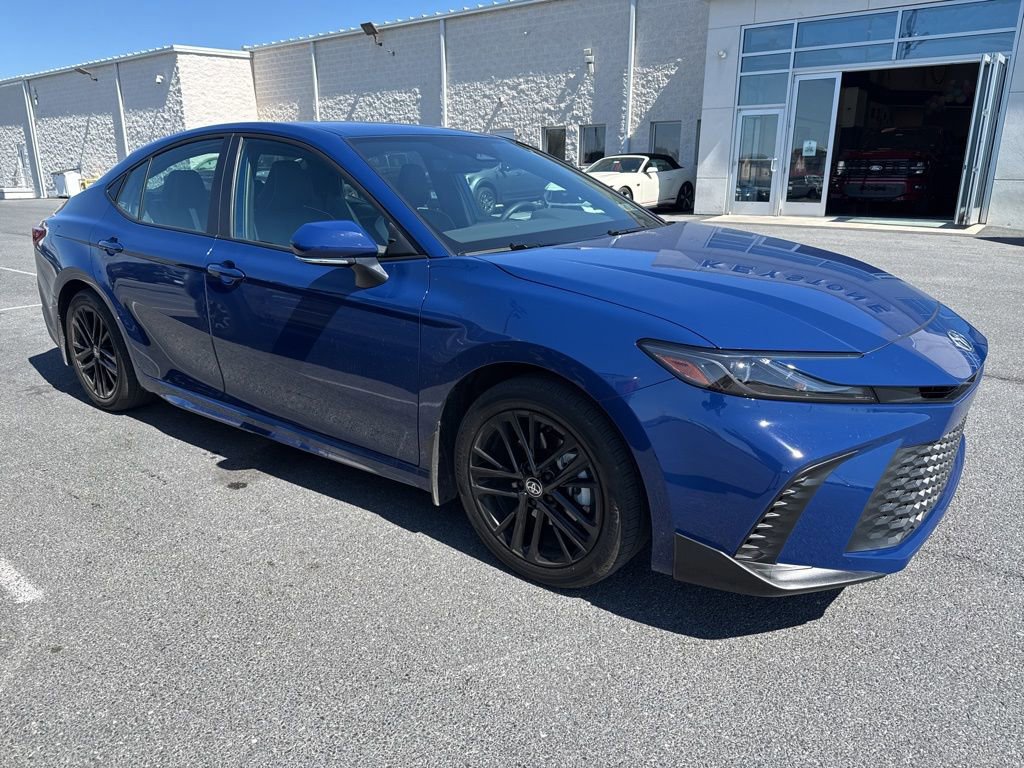 Used 2026 Toyota Camry SE w/ Convenience Package AWD/4WD image 4