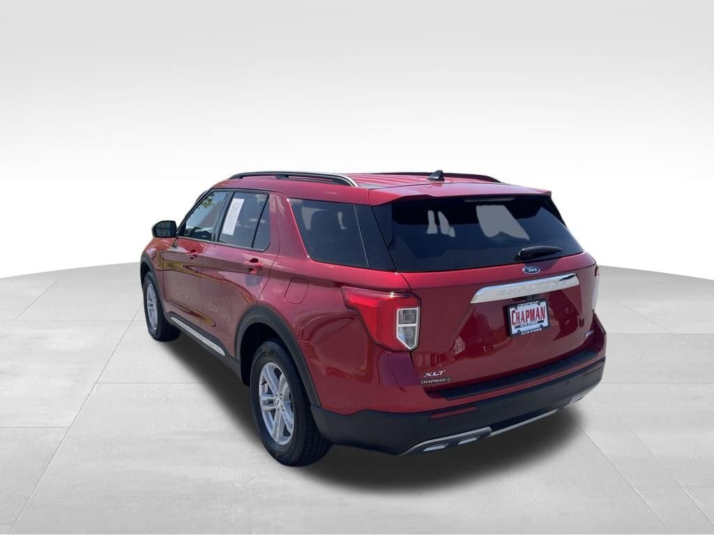 Certified 2024 Ford Explorer XLT w/ Equipment Group 202A AWD/4WD image 9