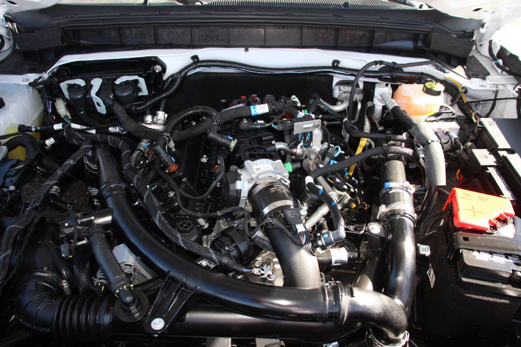Certified 2025 Ford Bronco Outer Banks AWD/4WD image 29