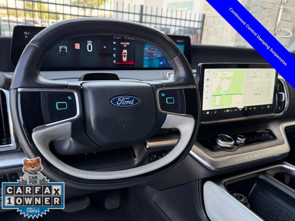 Certified 2025 Ford Expedition Platinum w/ Driver's Package AWD/4WD image 12