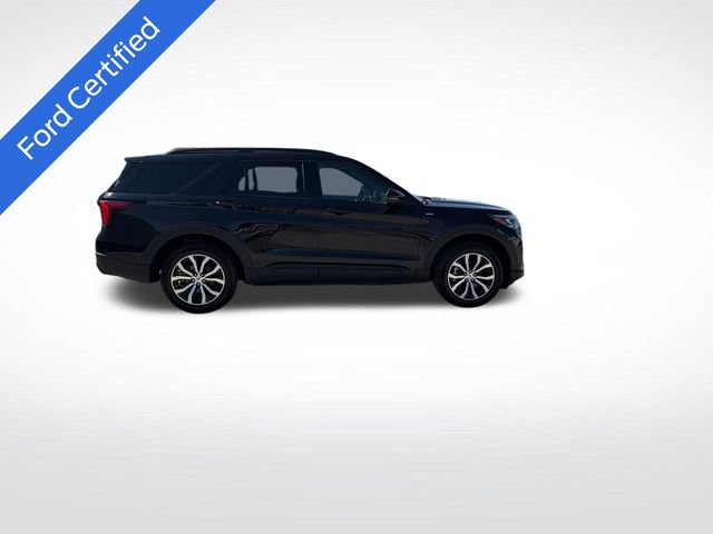 Certified 2025 Ford Explorer ST-Line AWD/4WD image 6