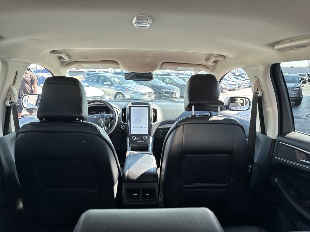 Certified 2024 Ford Edge SEL image 23