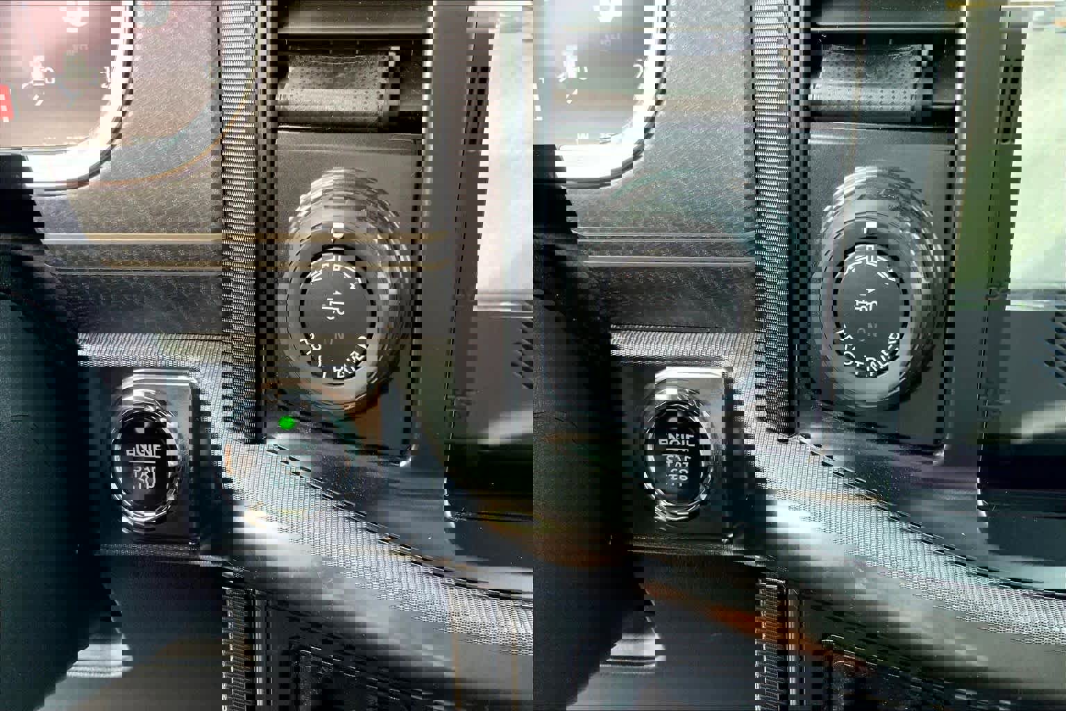 Certified 2021 Ford F150 Platinum w/ Equipment Group 701A High image 33