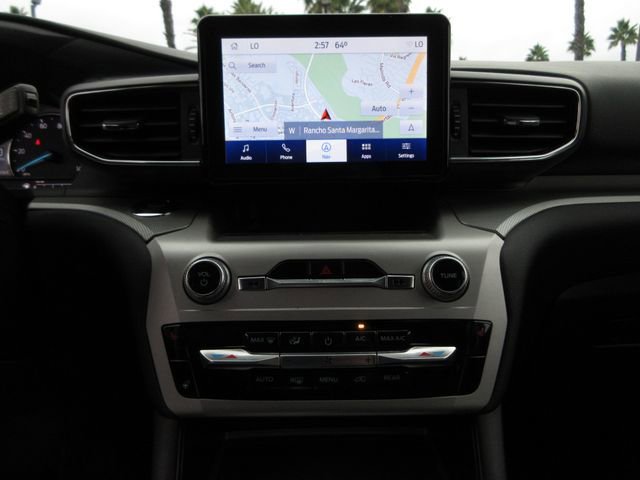 Certified 2022 Ford Explorer XLT w/ Equipment Group 202A image 19