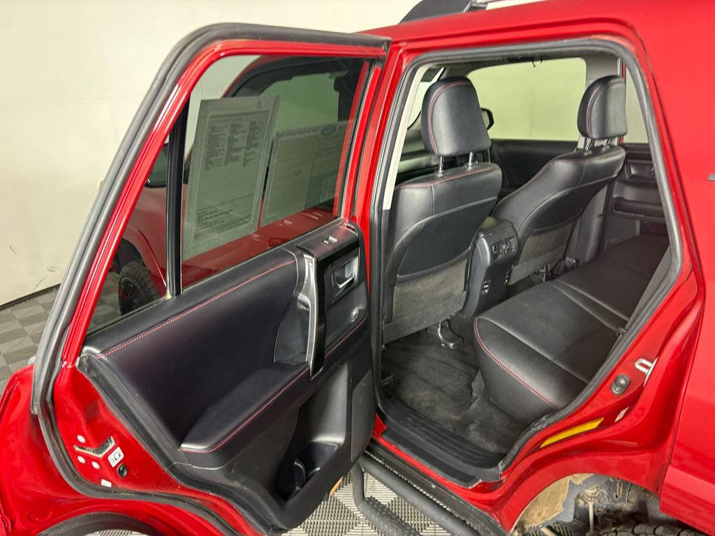 Used 2017 Toyota 4Runner TRD Off-Road Premium AWD/4WD image 27