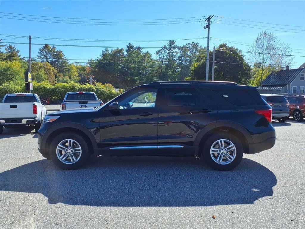 Certified 2020 Ford Explorer XLT w/ Equipment Group 202A image 2