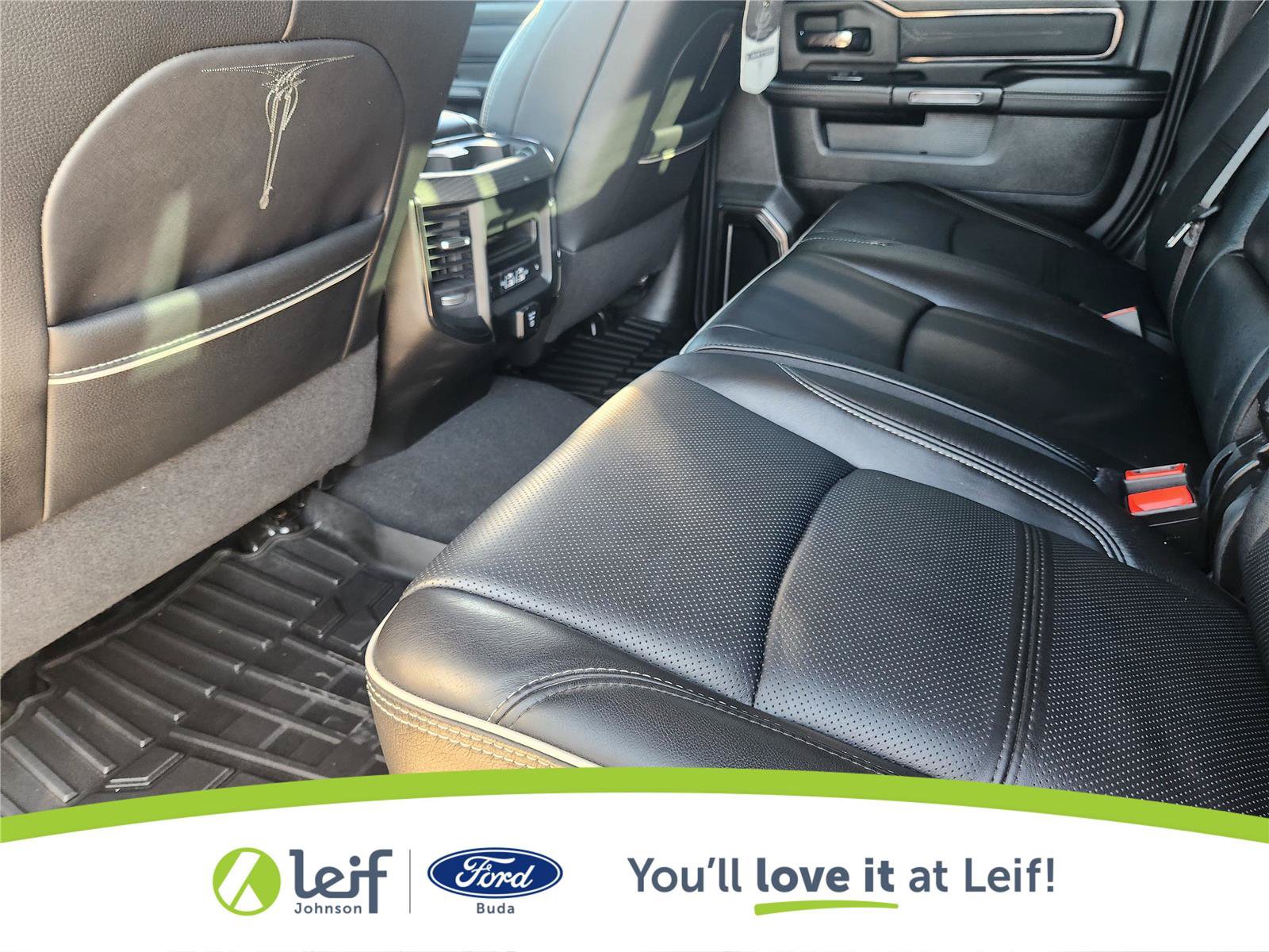 Used 2025 RAM 1500 Laramie w/ Night Edition AWD/4WD image 32