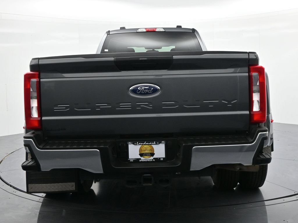 Certified 2025 Ford F350 XLT AWD/4WD image 7