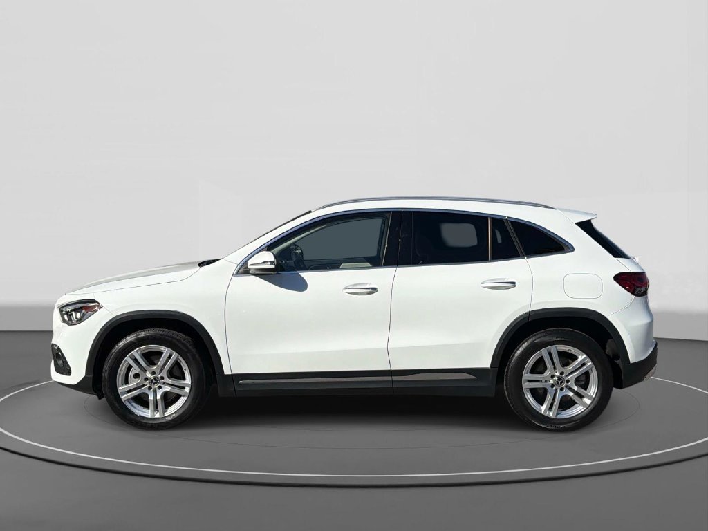Used 2021 Mercedes-Benz GLA 250 w/ Premium Package image 3