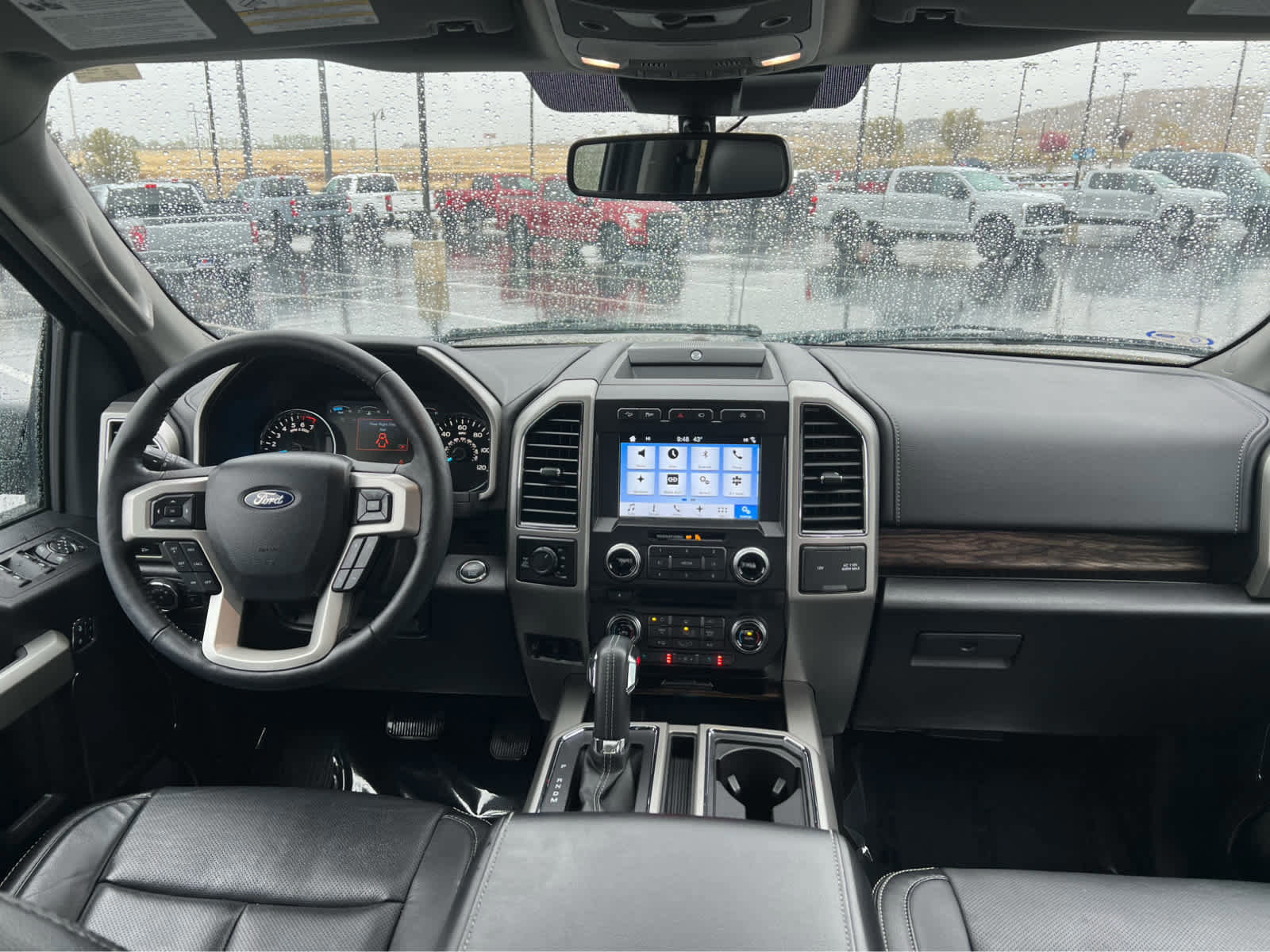 Certified 2018 Ford F150 Lariat w/ Equipment Group 502A Luxury image 24