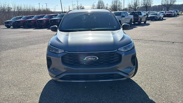 Certified 2024 Ford Escape ST-Line w/ Tech Pack #1 image 28