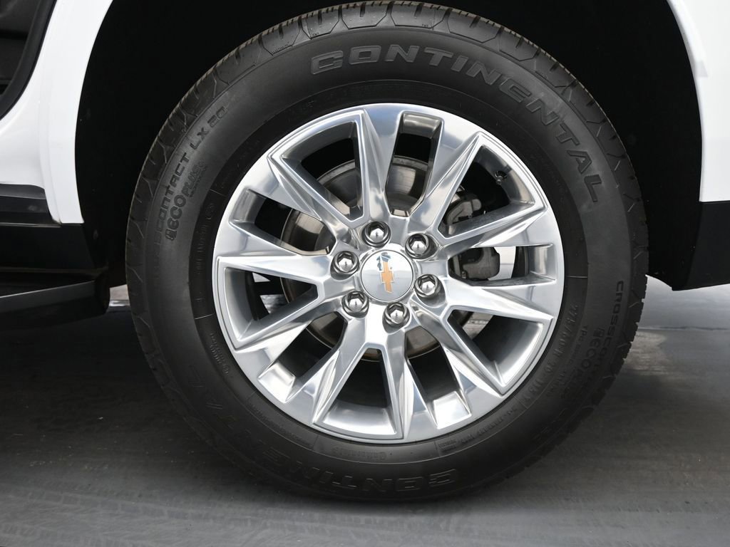 Used 2021 Chevrolet Tahoe Premier w/ Premium Package image 25