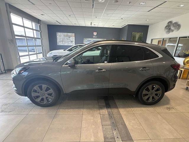 Certified 2024 Ford Escape Platinum image 2